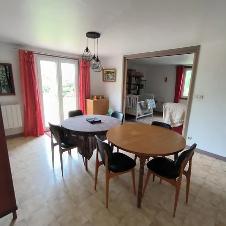 Entre A6 Et A40 Apartment *